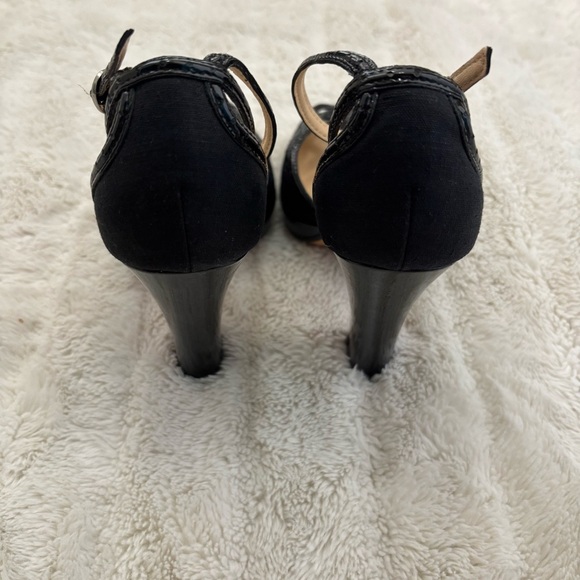 Cole Haan Nike Air Black Leather Strappy Peep-Toe Platform Heels Size 7 - Picture 7 of 13